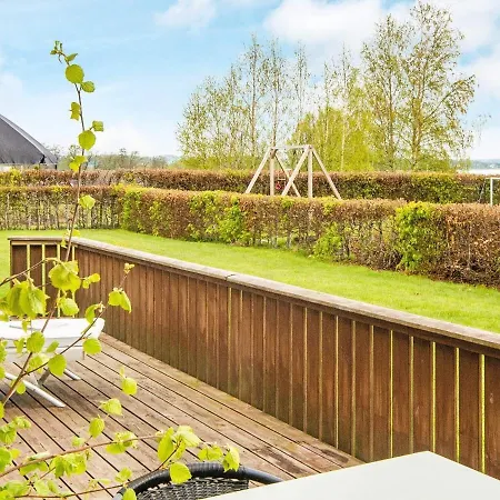 4 Star Holiday Home In Sj Lund * Sjolund
