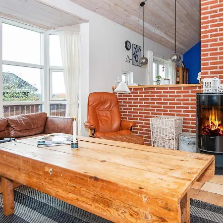 Holiday home 4 Star Holiday Home In Sj Lund Sjolund